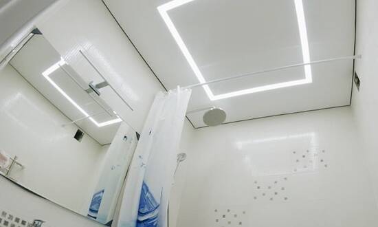 Светополосы на натяжном потолке 3 кв.м. - Ванная - Могилёв